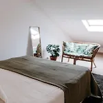 House باليال